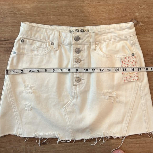 NWT - Free People Destroyed Denim Mini Skirt Size - 28 - Picture 9 of 12
